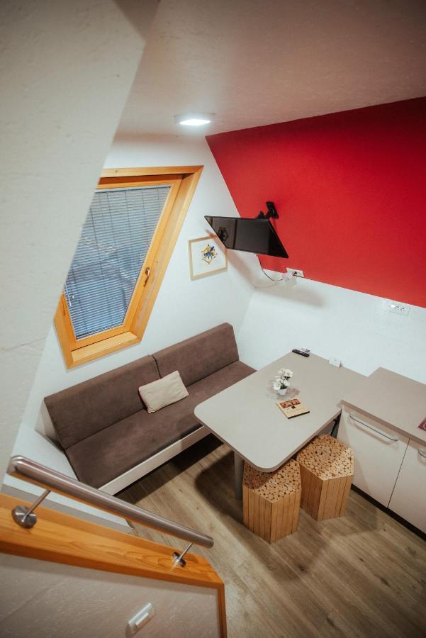 Apartments Beeland Skok Mozirje Eksteriør bilde