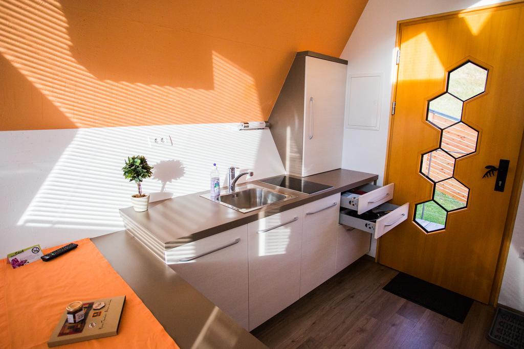 Apartments Beeland Skok Mozirje Eksteriør bilde